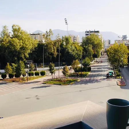 Sela Rent- & Optional Car Hire بيت ريفي *