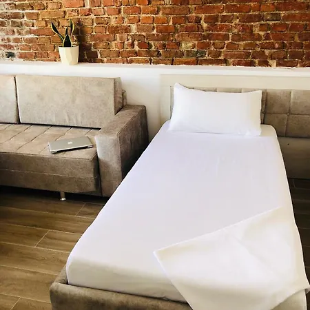 Sela Rent- & Optional Car Hire