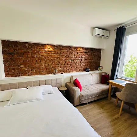 Sela Apartments- Tirana