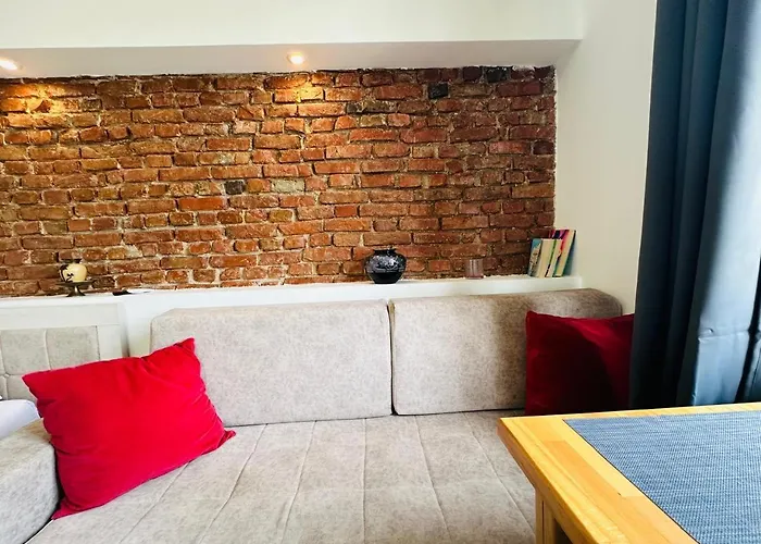 Sela Rent- & Optional Car Hire *