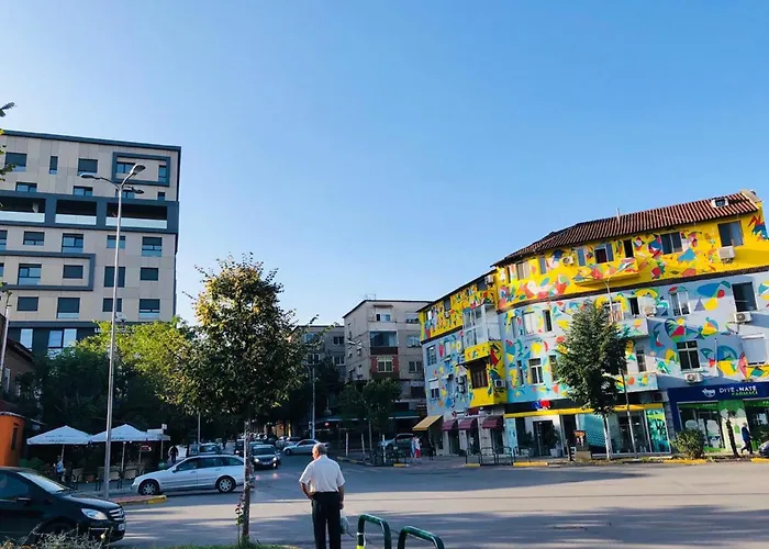 Sela Rent- & Optional Car Hire 宾馆